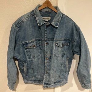 Bugle Boy Men's Denim Trucker Jacket Blue Size XL Button Down Pockets Outdoor